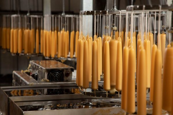 Tìm hiểu lịch sử của nến sáp ong, người cổ đại đã dùng từ khi nào