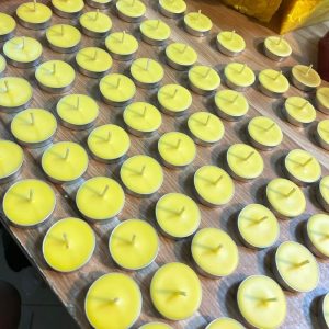 Hộp Nến Tealight Sáp Ong 2H Vỏ Nhôm, 10 viên